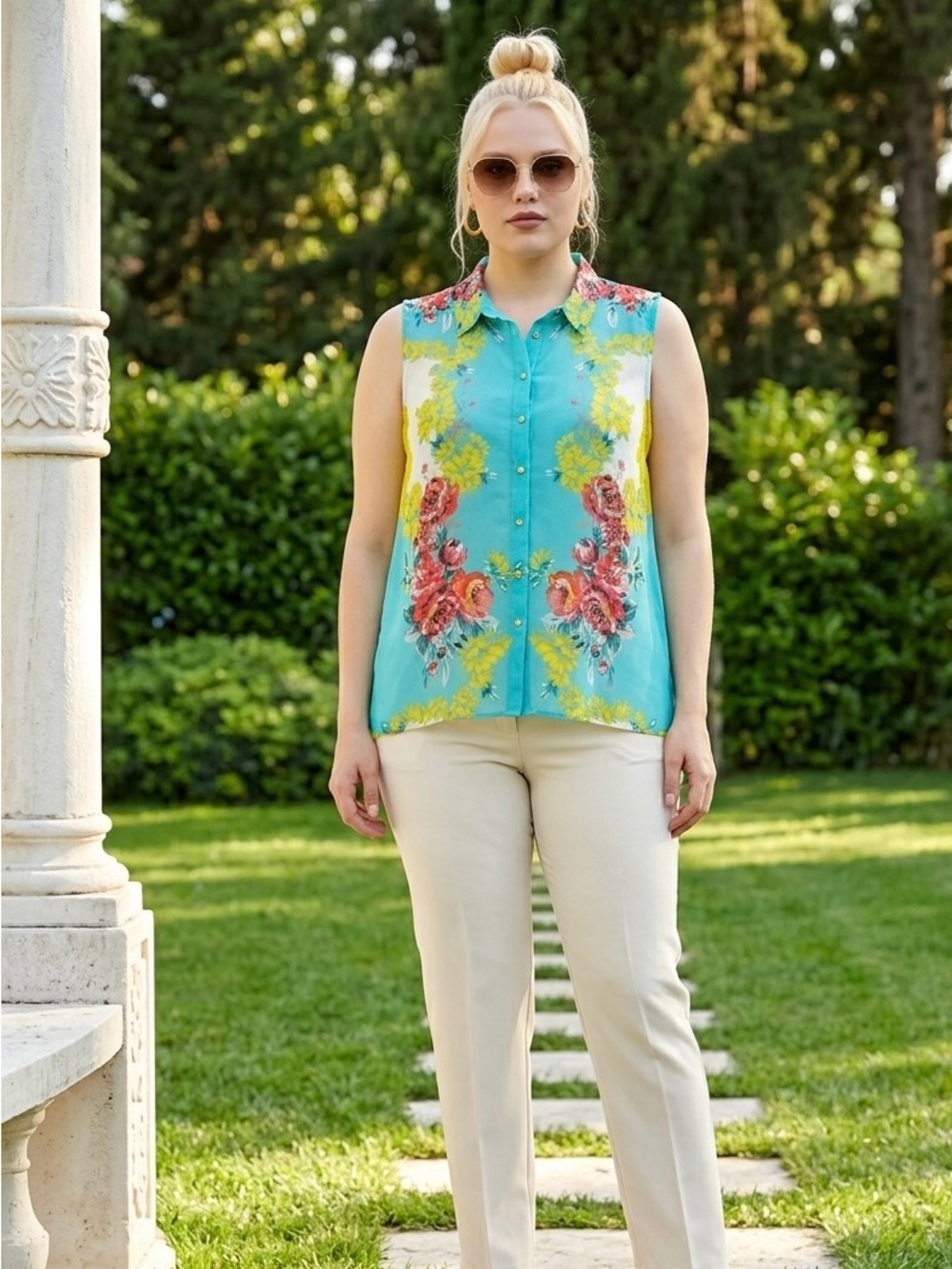 Madison Turquoise Floral Sleeveless Button-Up Blouse